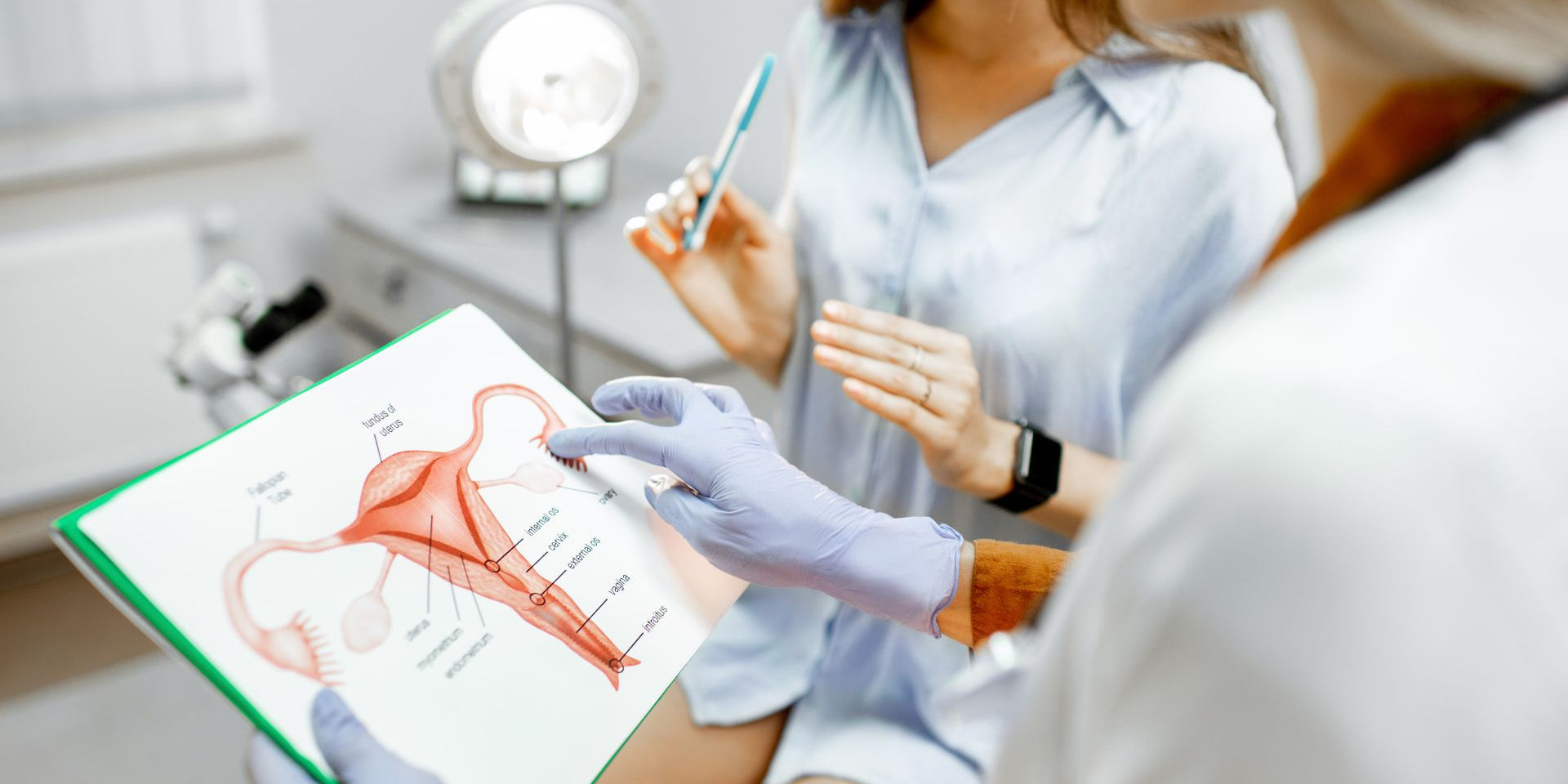 Endometriose: Alles, was du über Ursachen, Symptome und Behandlung wissen musst